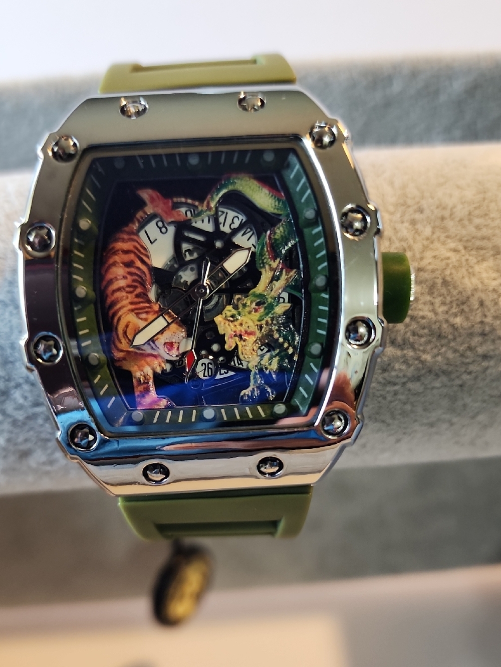 Men’s Tiger & Dragon Watch – Green Strap – Luxury Inspired